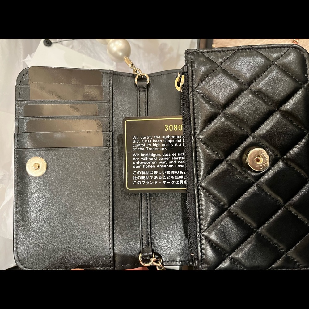 Chanel mini wallet on pearls Chain NEW - Picture 7 of 8